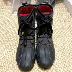 Tommy hilfiger duck boots